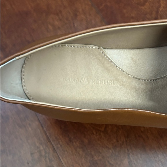 Banana Republic Women’s Woven Leather Soft Loafer in Caramel, Size 6 - Picture 14 of 16